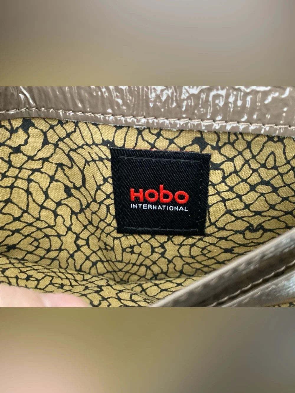 Hobo International GLAZED TAUPE LEATHER CLUTCH WALLET BAG Purse VGC